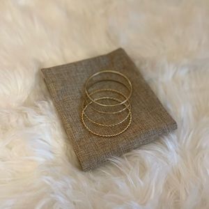 SET OF GOLD BANGLES